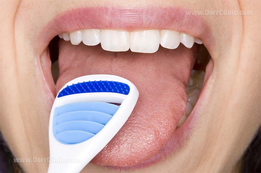 استفاده از زبان شور برای از بین بردن بوی بدن دهان