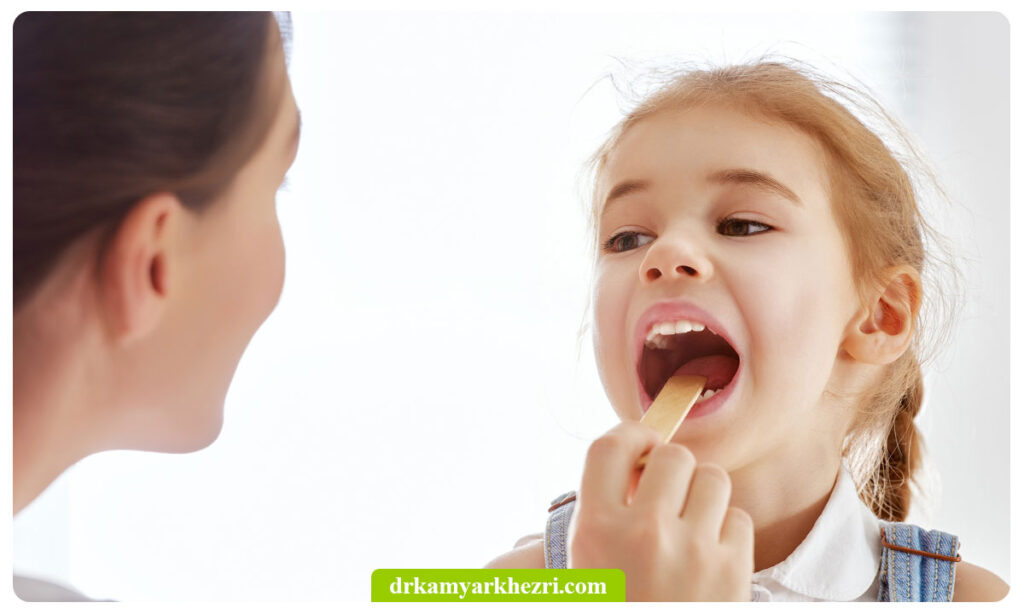 معاینه دهان 